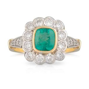 Emerald Cushion Ring